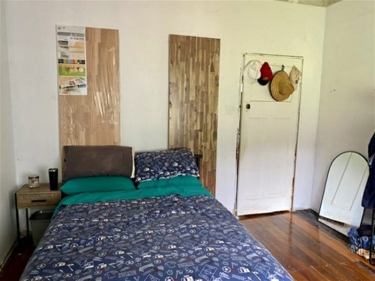 UNDER CONTRACT 10