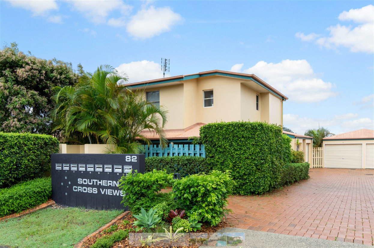 “Stunning Townhouse in Sunrise Beach 16