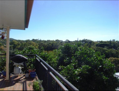 “Stunning Townhouse in Sunrise Beach 14