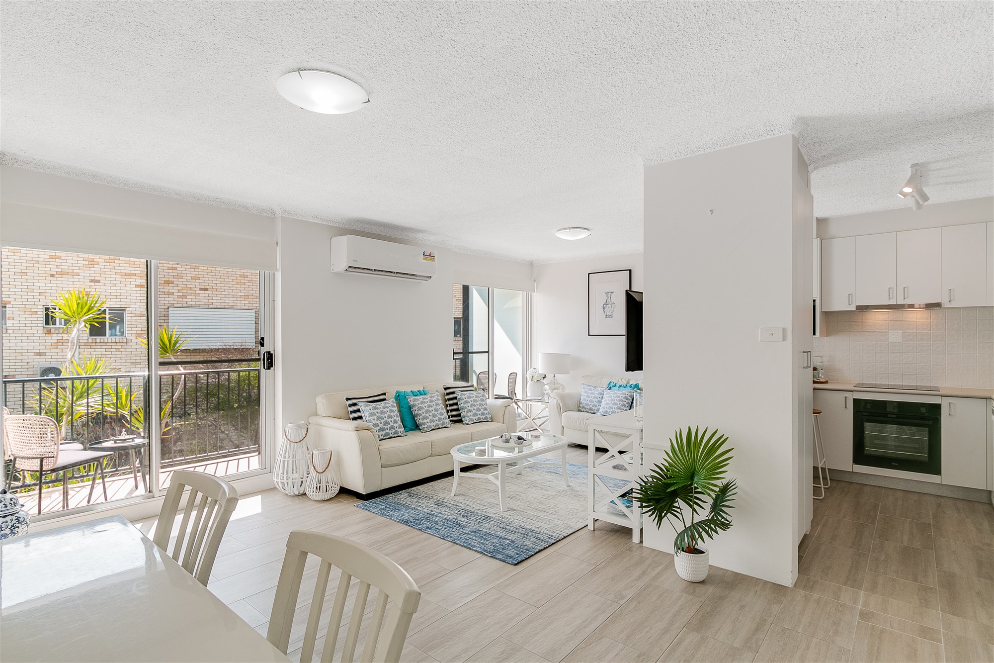 Location, Location, Location – Tweed 7
