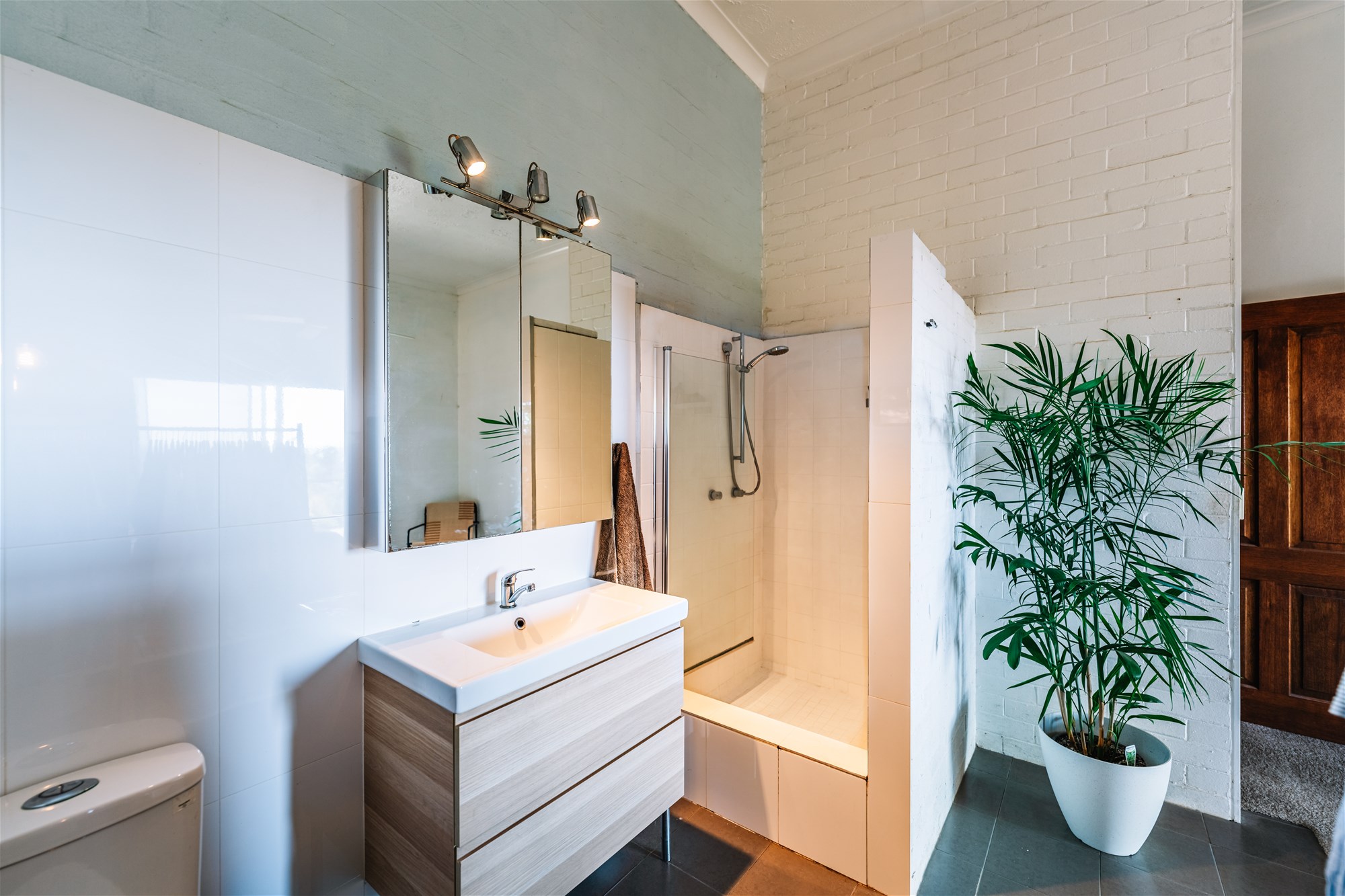UNDER CONTRACT    20