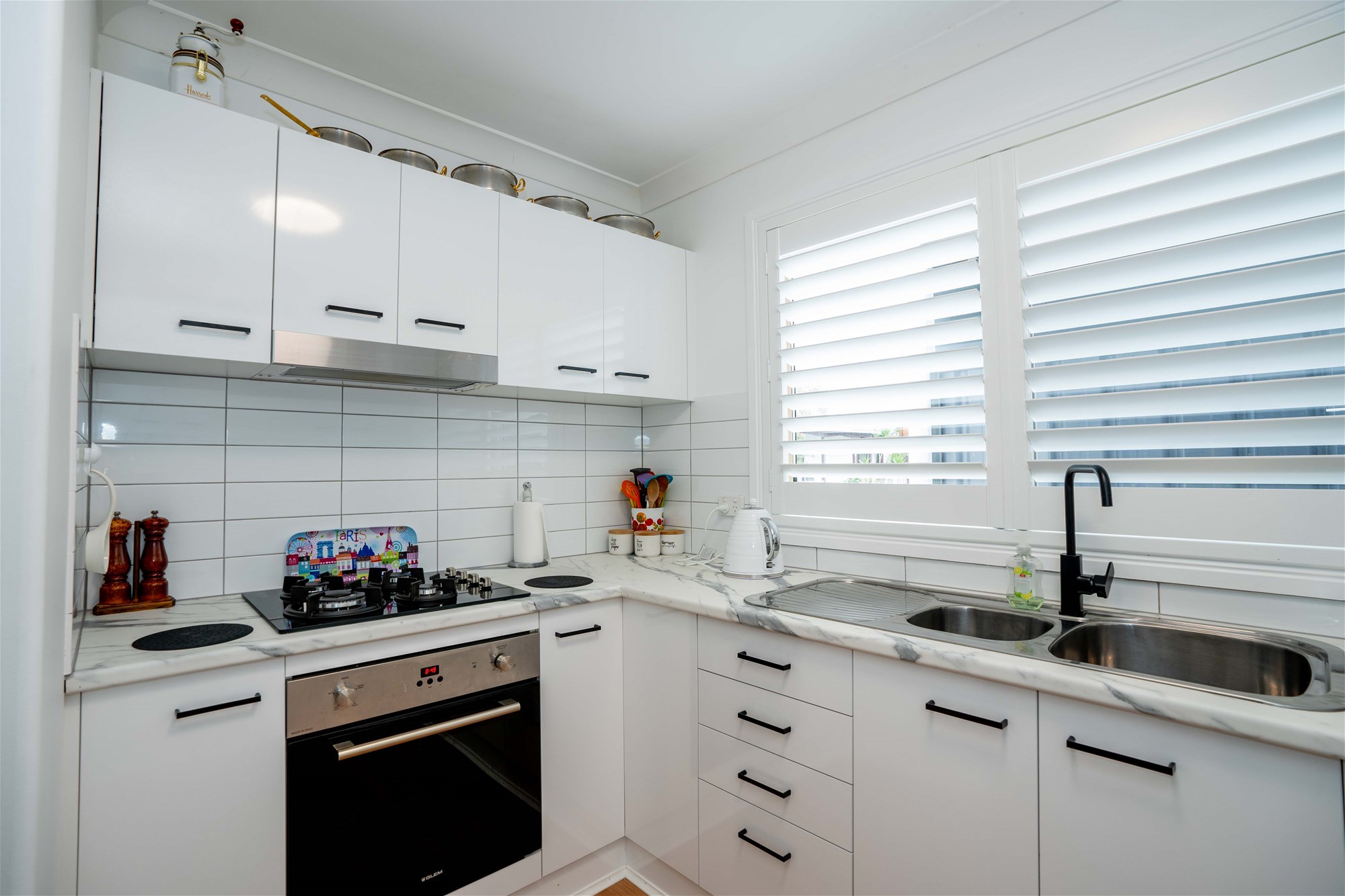DEPOSIT TAKEN/UNDER CONTRACT – Great 3