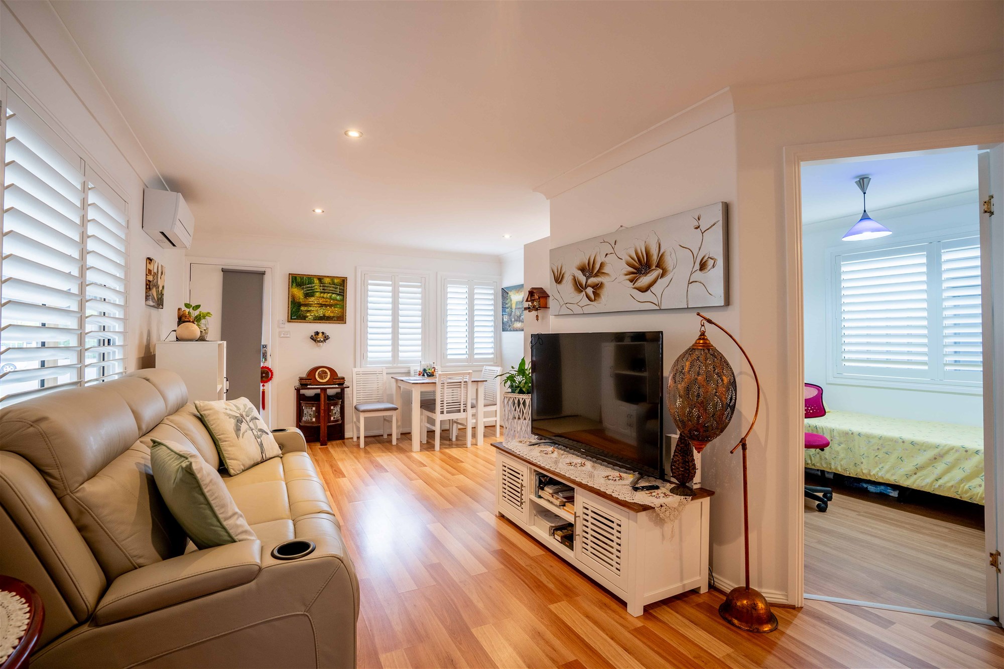 DEPOSIT TAKEN/UNDER CONTRACT – Great 5