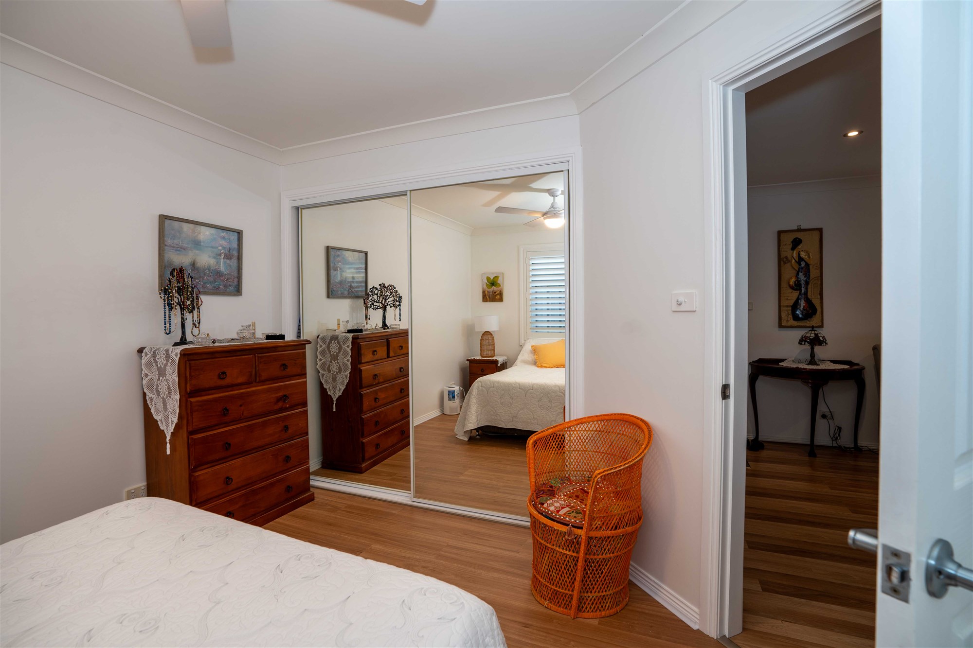 DEPOSIT TAKEN/UNDER CONTRACT – Great 6
