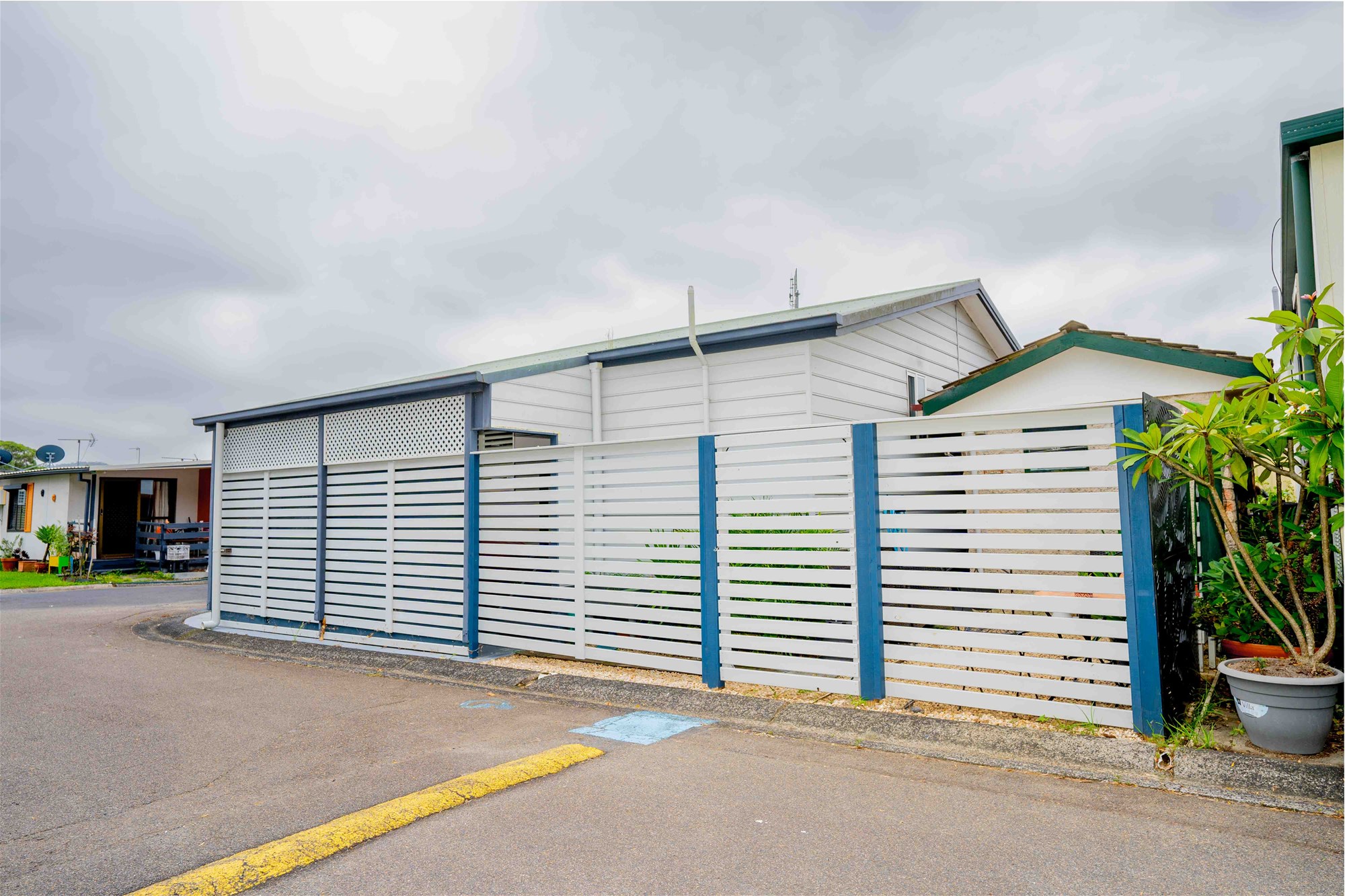 DEPOSIT TAKEN/UNDER CONTRACT – Great 12