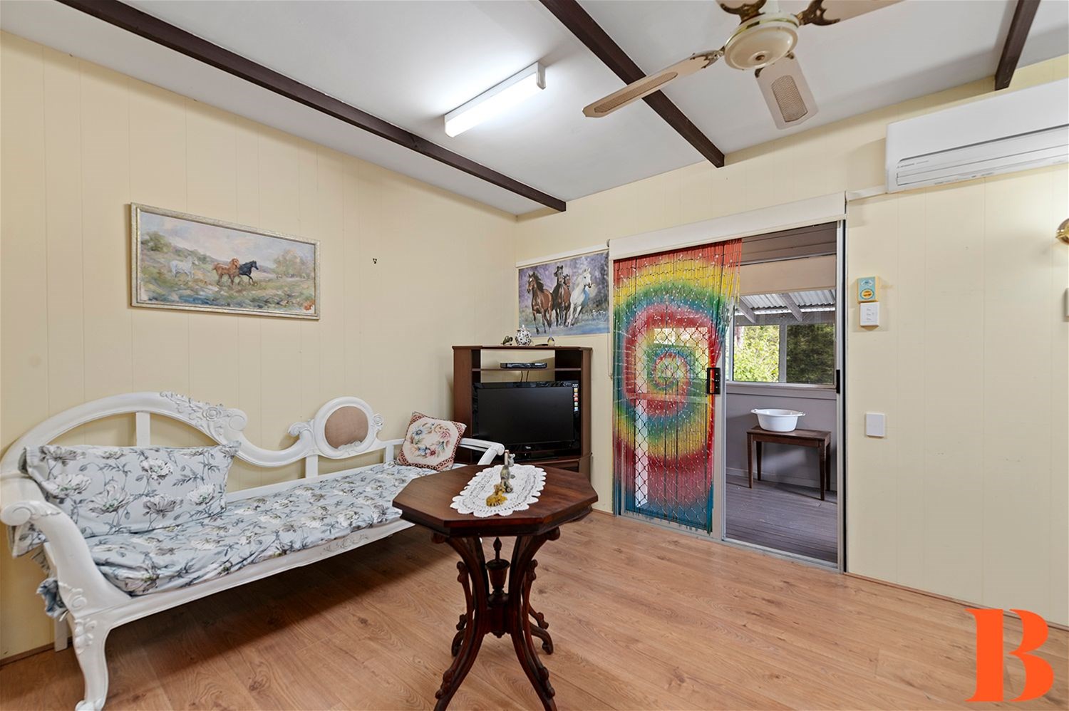 Deposit Taken/Under Contract – Gorgeous 2