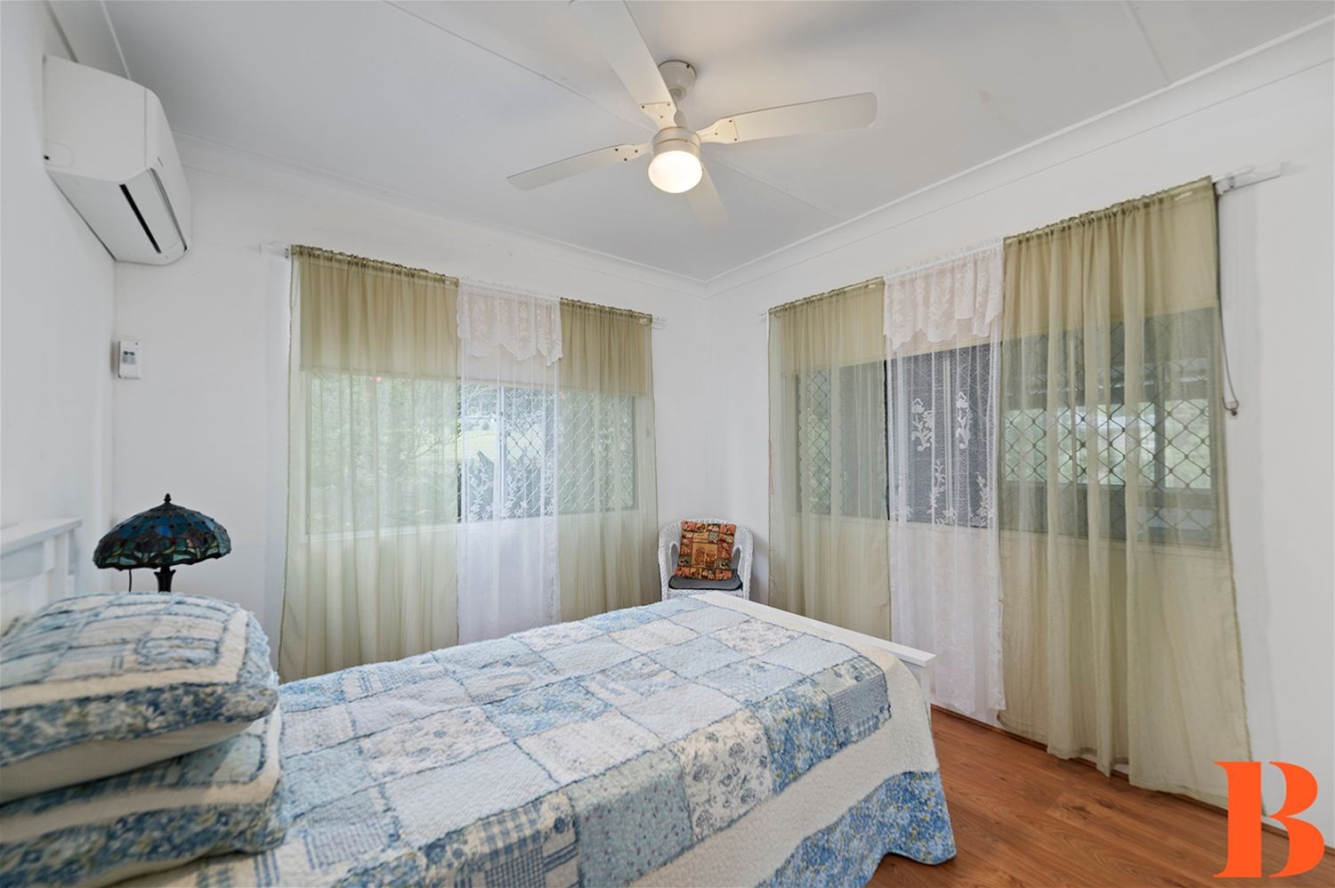 Deposit Taken/Under Contract – Gorgeous 9