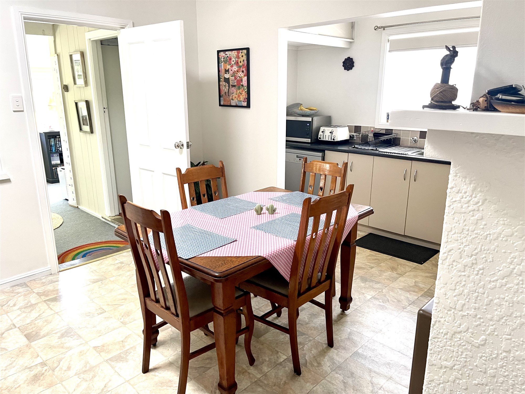 2 Bedroom + Sunroom South 10
