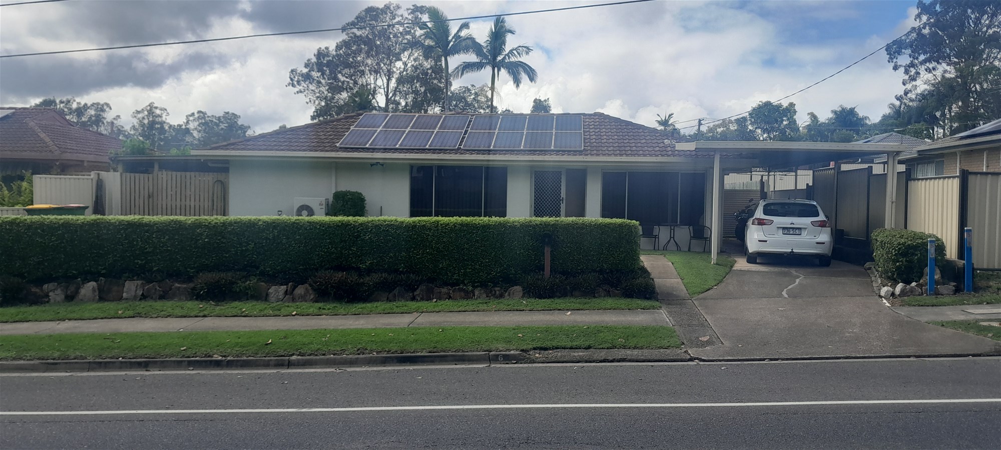 4 Bedroom Home with pool 2