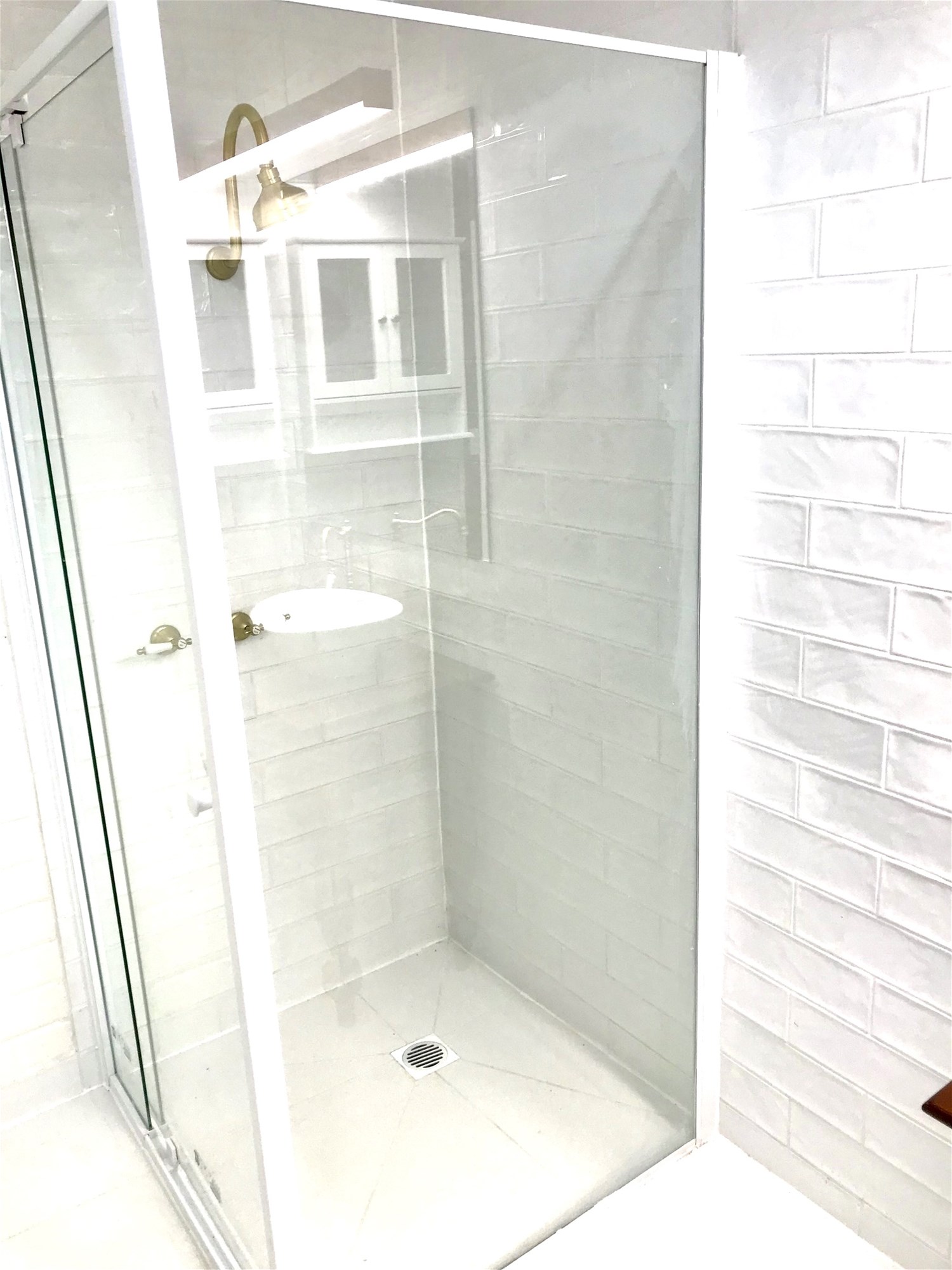 *RENOVATED *All new inside *Reduced 7