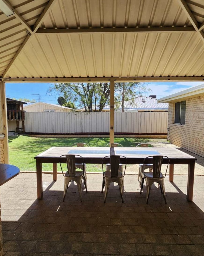 UNDER OFFER 19