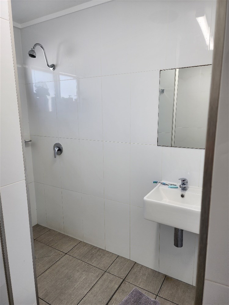 Sharehouse in City of Cairns 7