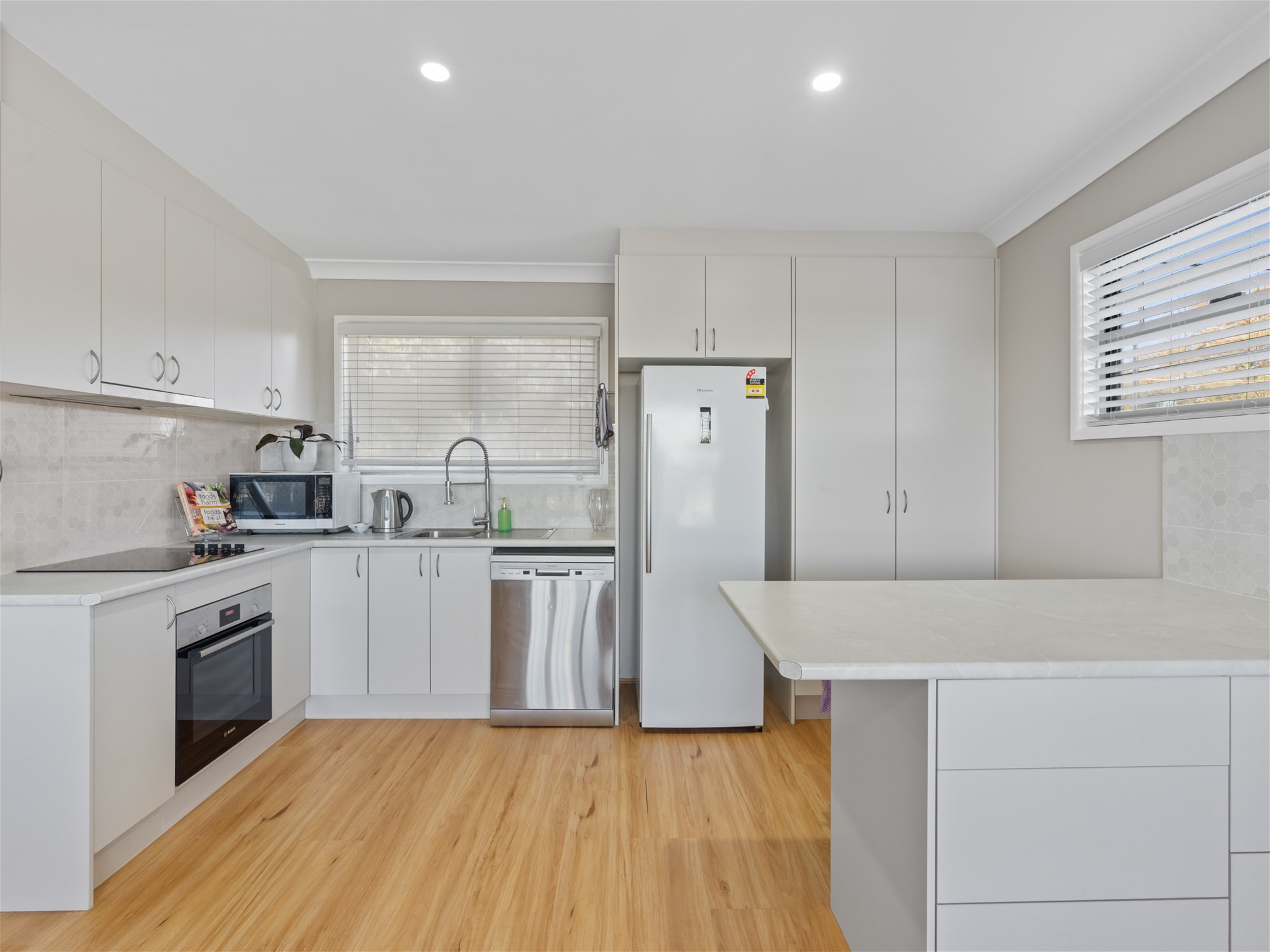 “Stunning Family Home in Mirrabooka: 16