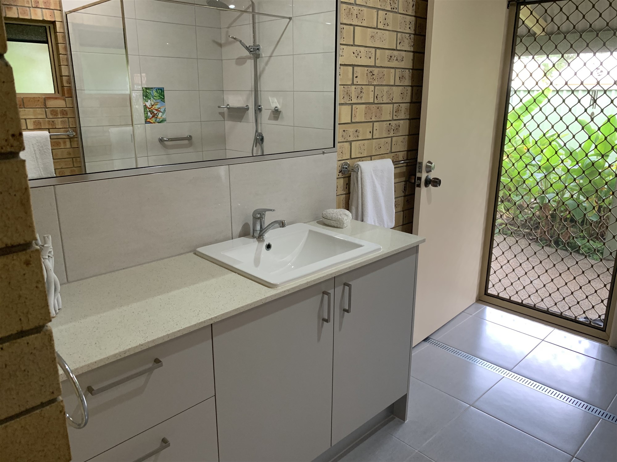 Beachside – Your Private Oasis 15