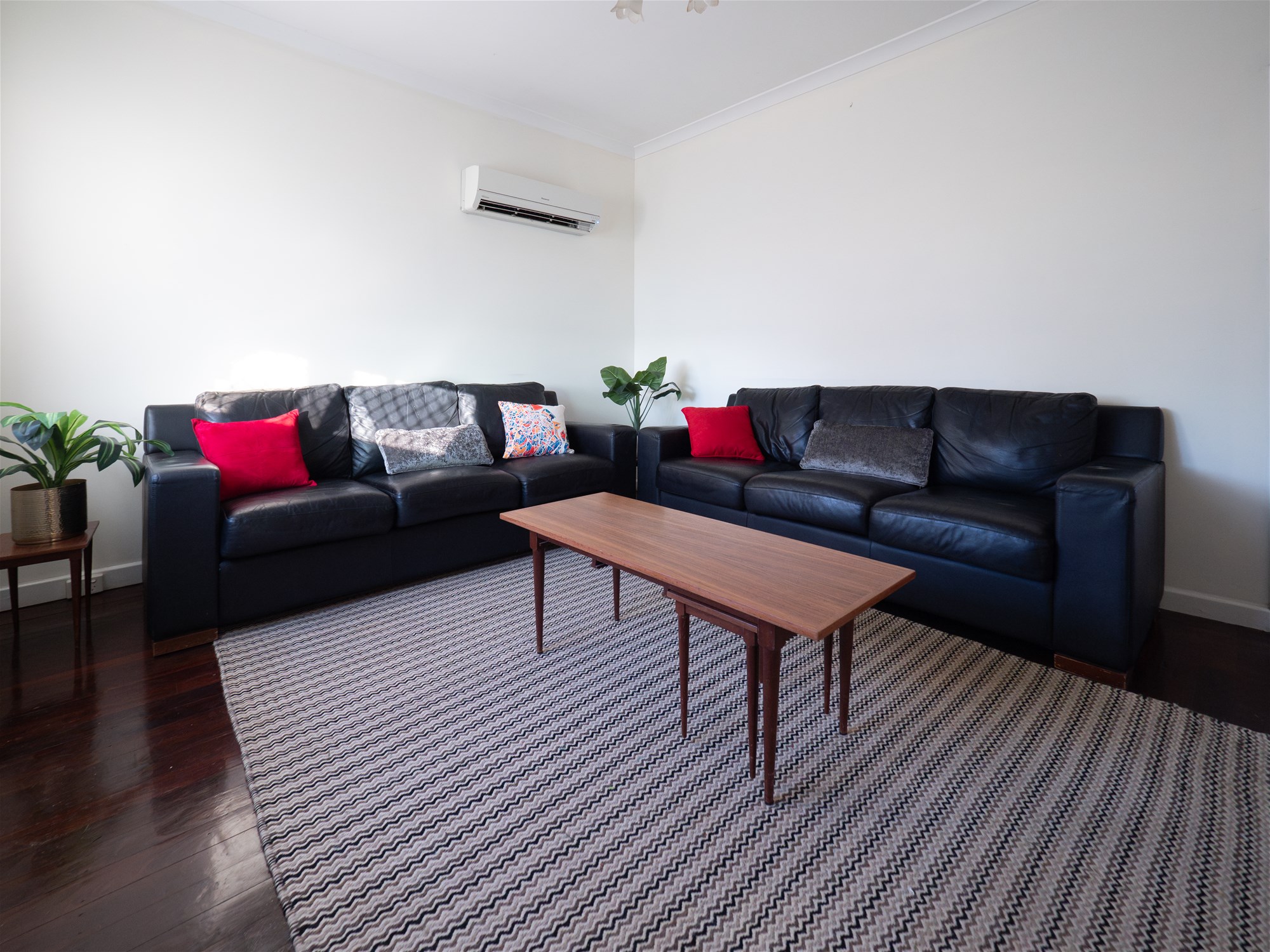 Neat 4 bedroom home in 2