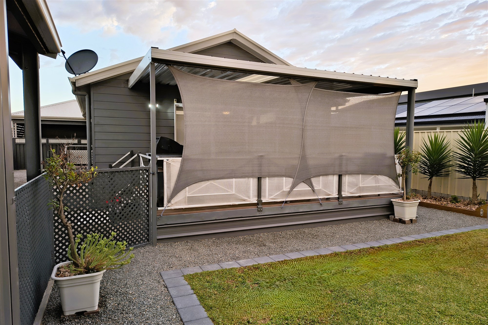 Family Home 4 Bed + 2