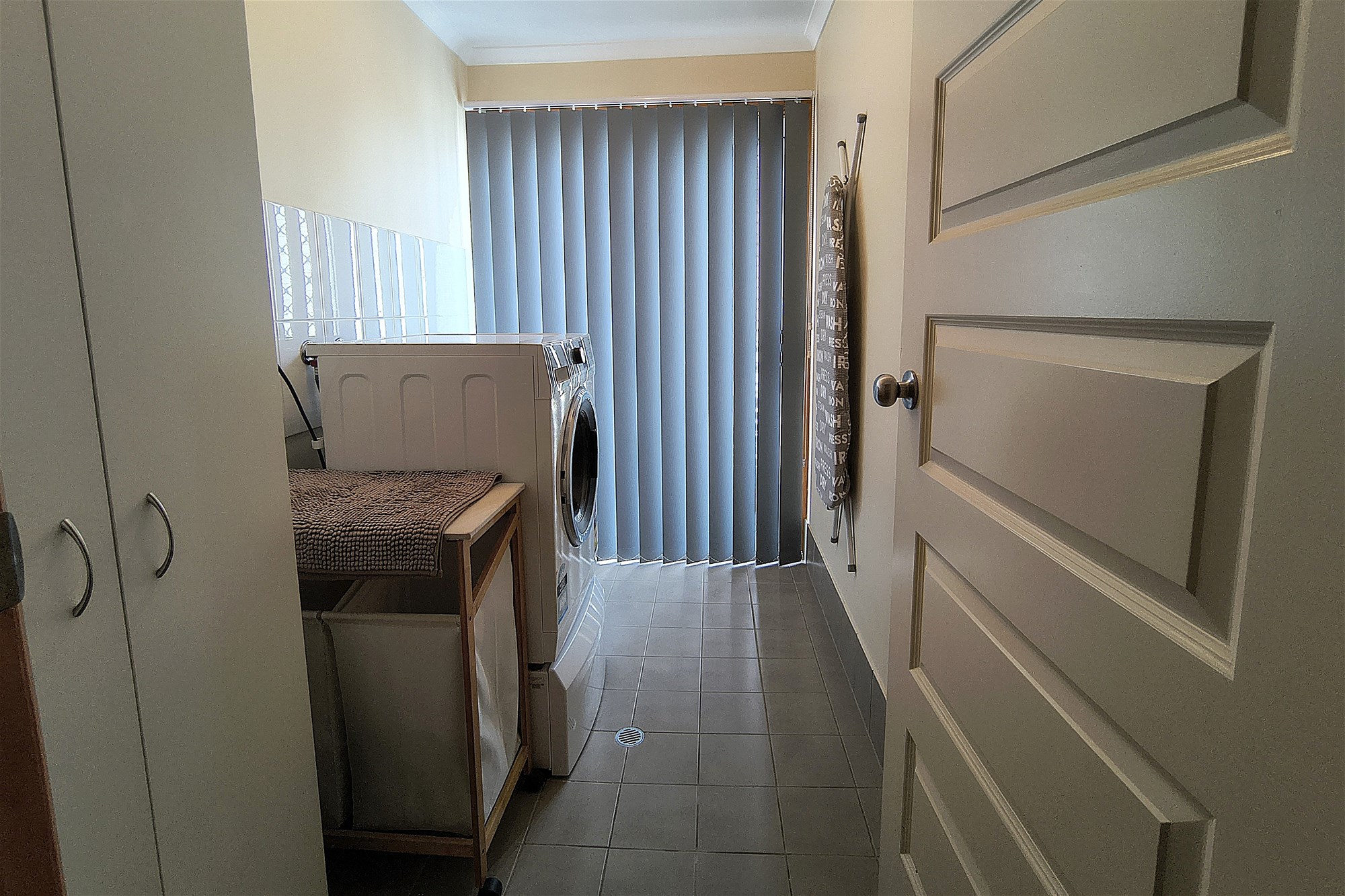 Family Home 4 Bed + 8