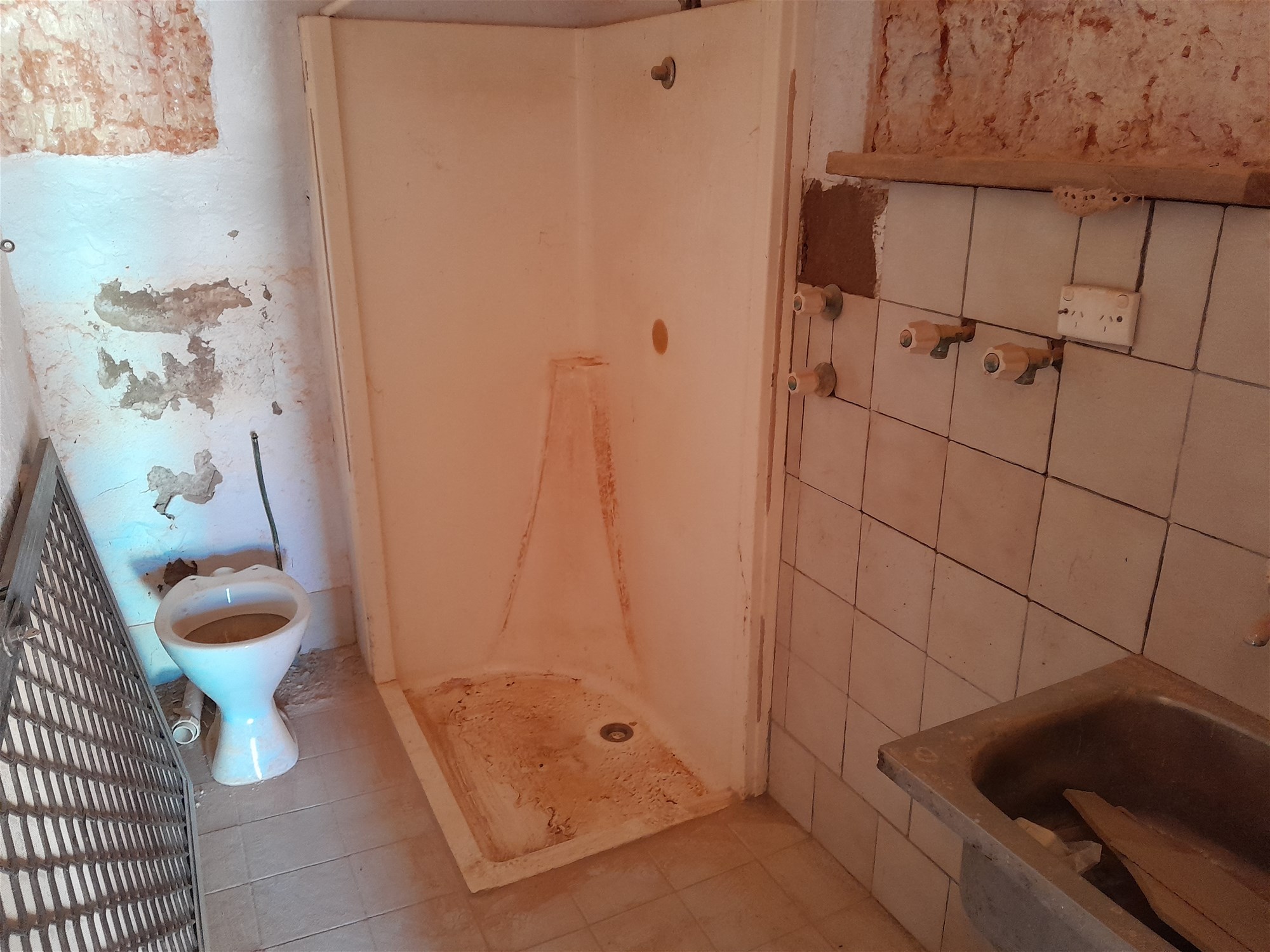 COOBER PEDY DUGOUT – LOT 12