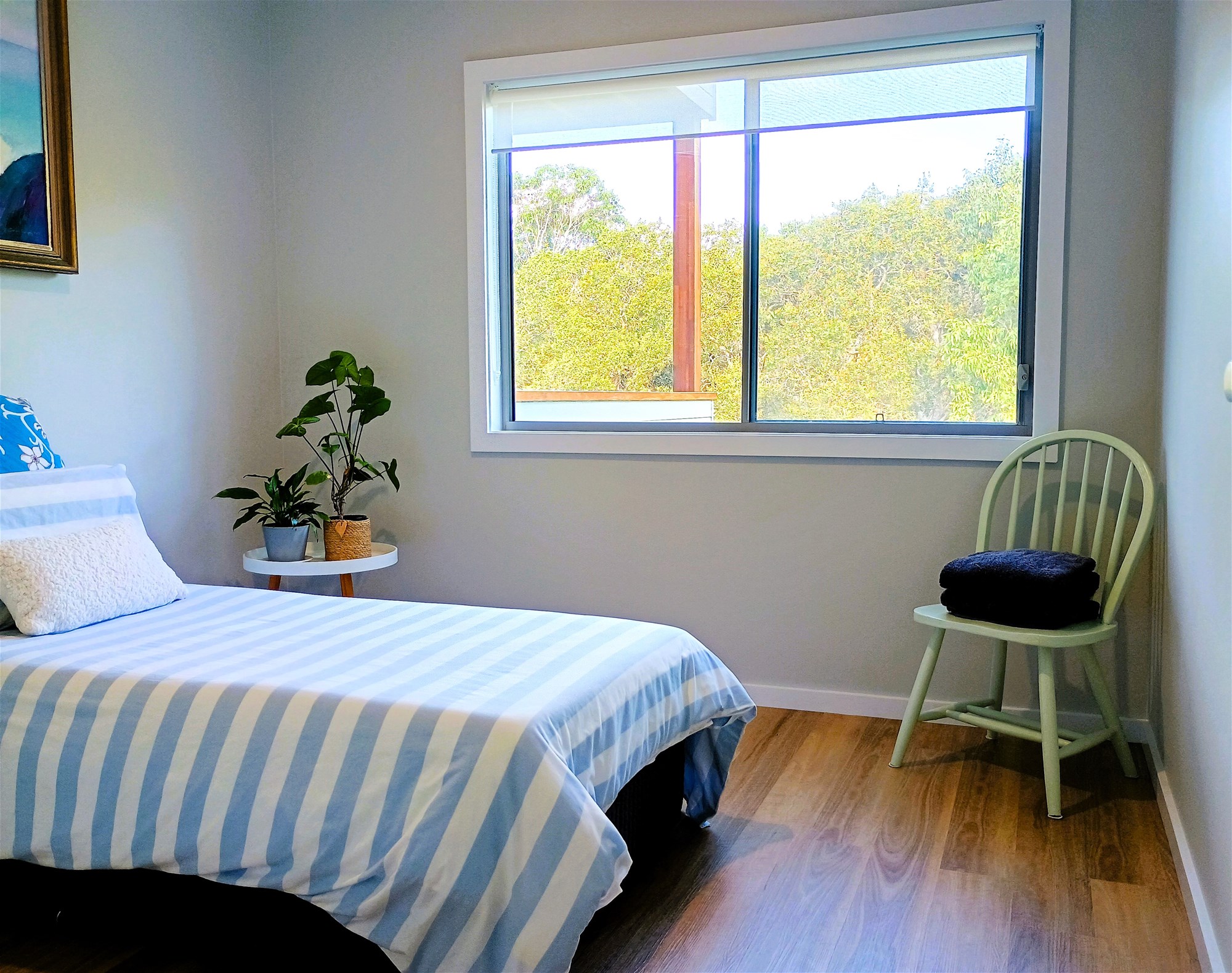 Sparkling new beach house in 13