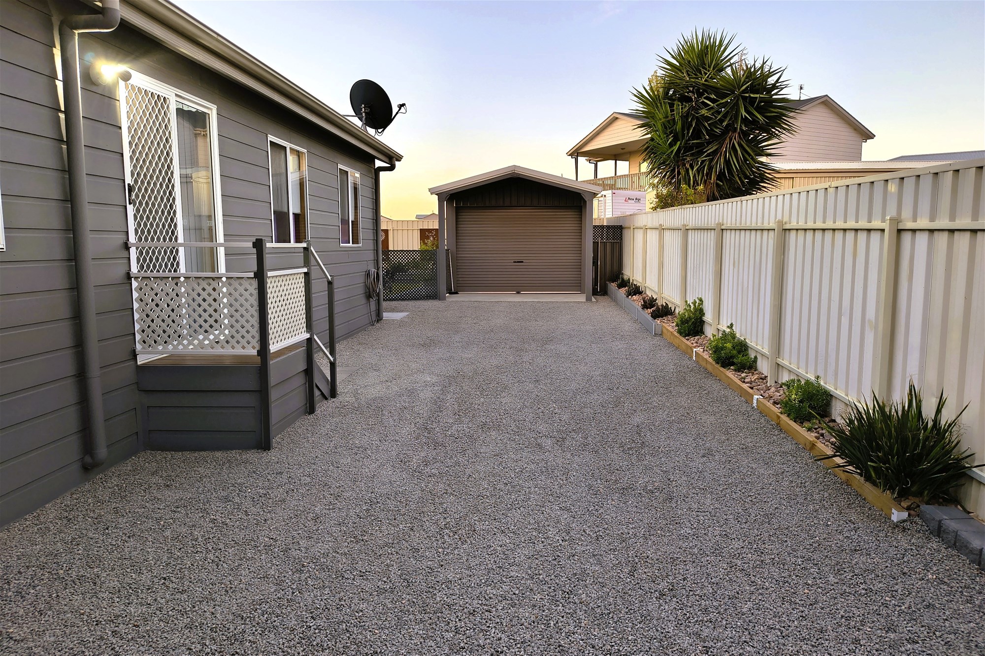 Family Home 4 Bed + 10