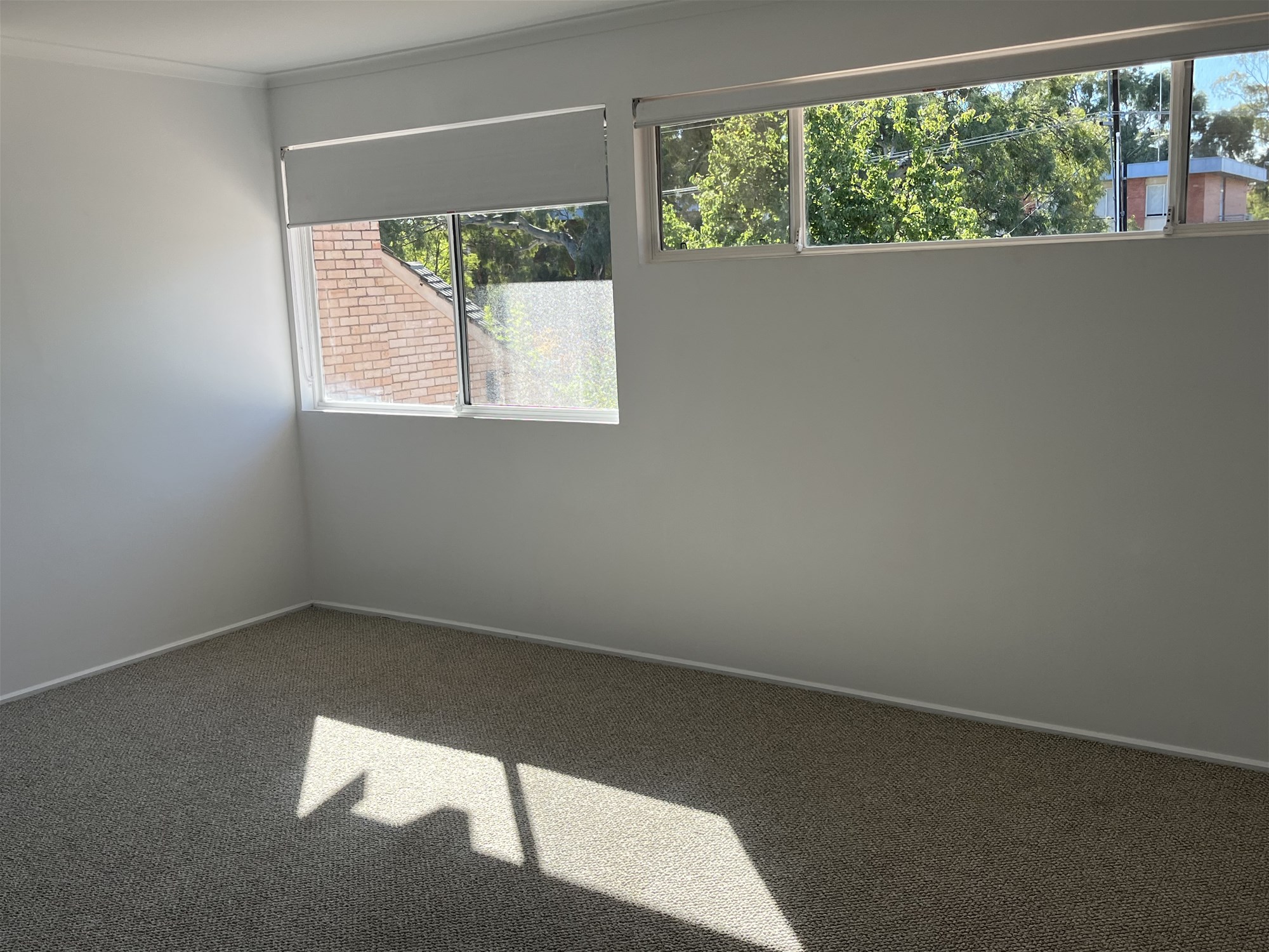 “Modern Semi Detached townhouse in 11