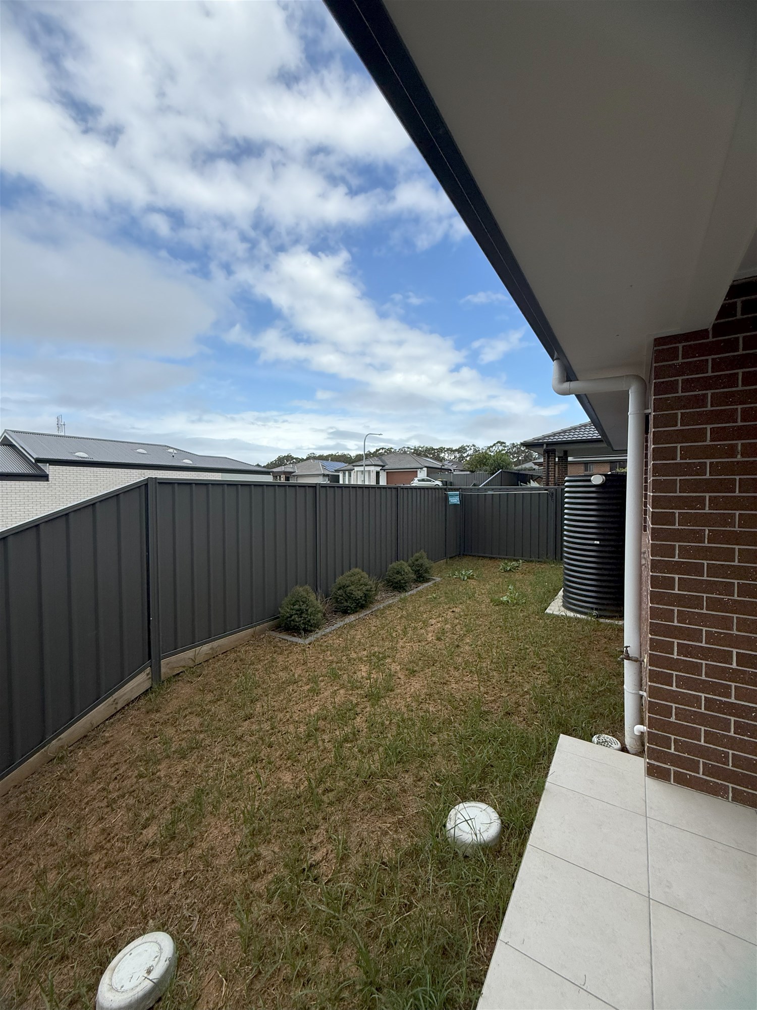 Stunning, newly built home – 9