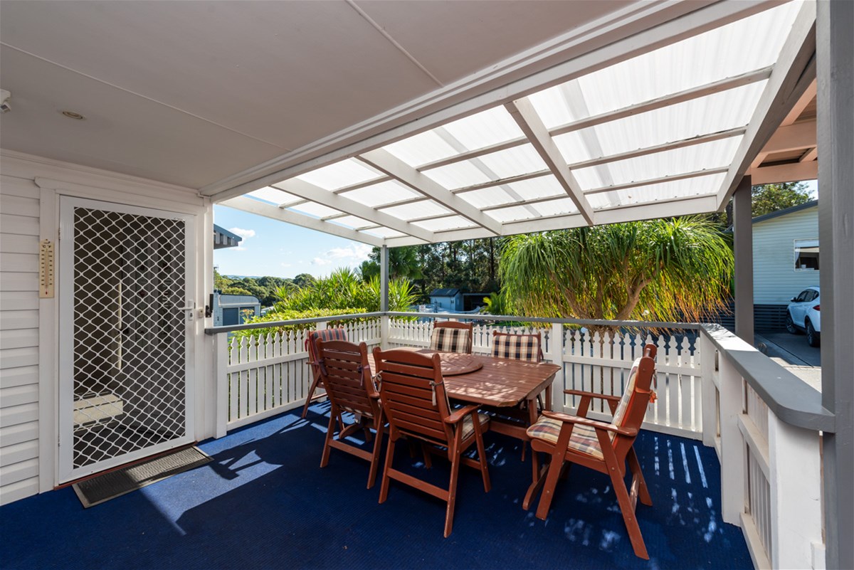 3 bedroom + study in 5