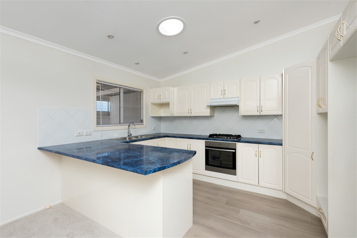 3 bedroom + study in 9