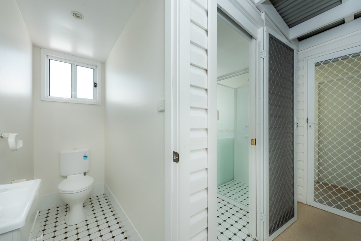 3 bedroom + study in 17