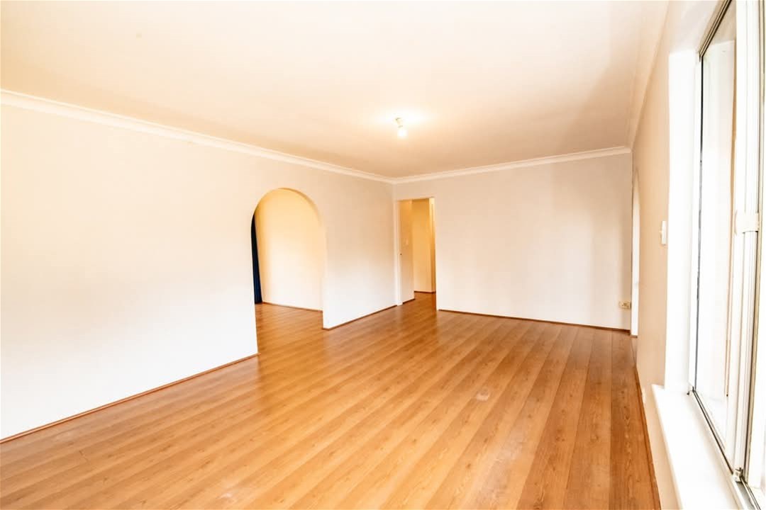 Beautiful family home or investors 3