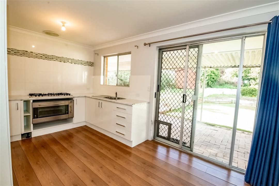 Beautiful family home or investors 4