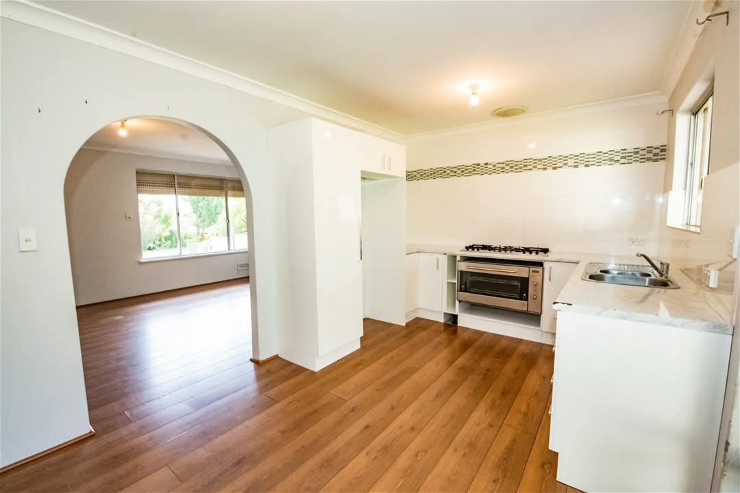 Beautiful family home or investors 5