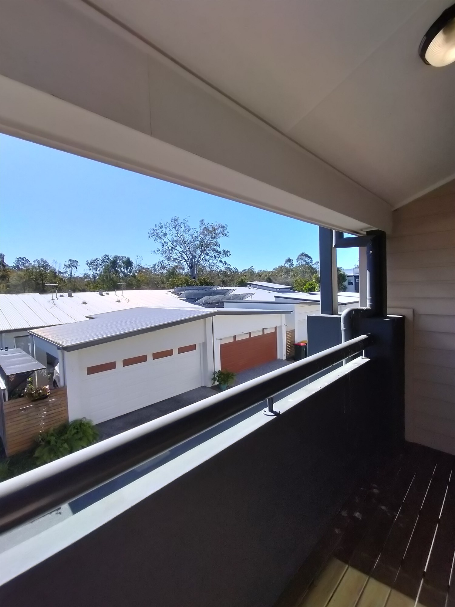 Modern Home in Sought-After Fitzgibbon 16
