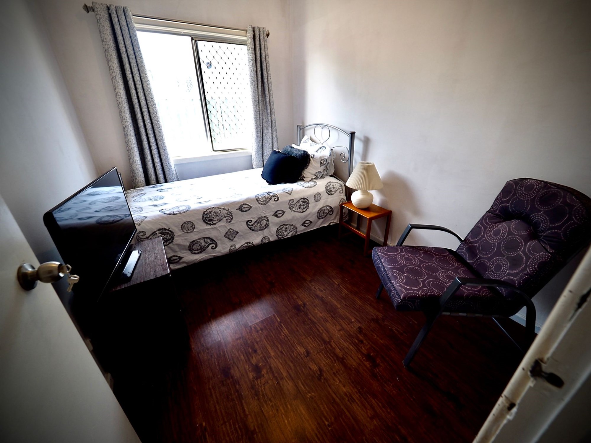 🏡 Spacious Home in a 10
