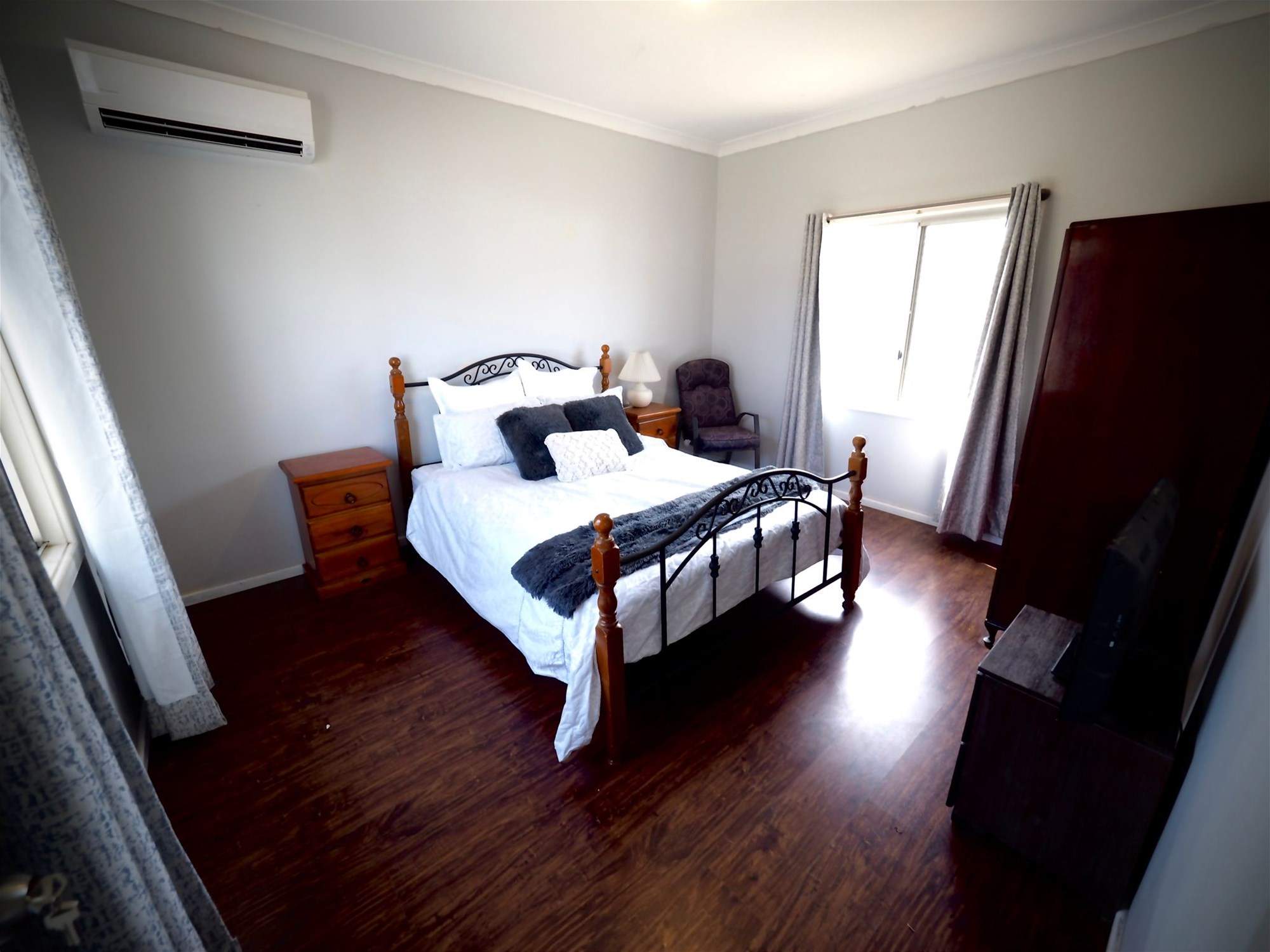 🏡 Spacious Home in a 8