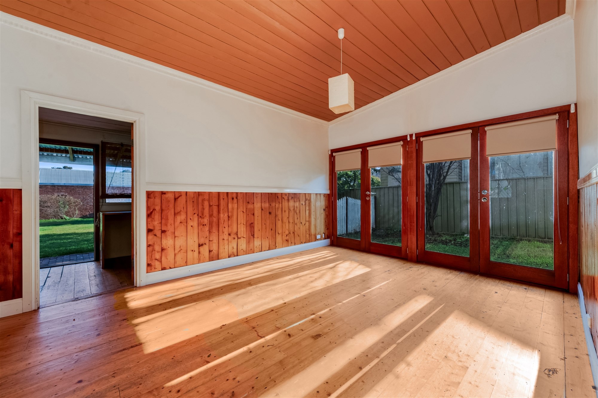 Charming city fringe cottage with room to grow
