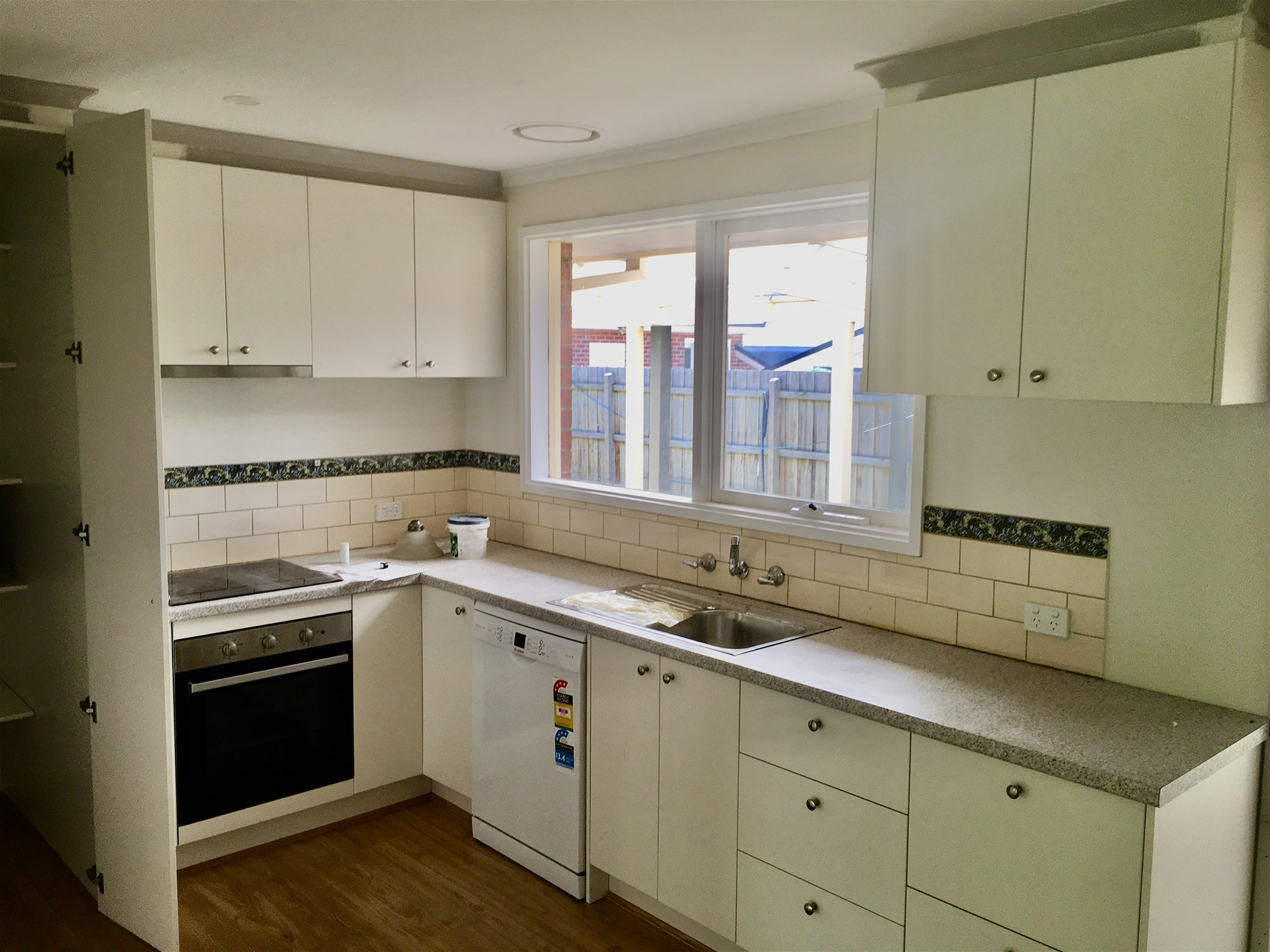 Free standing house for Sale 8