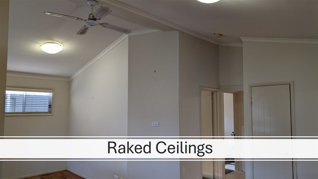 Two Bedroom Wollongong Beach House 8