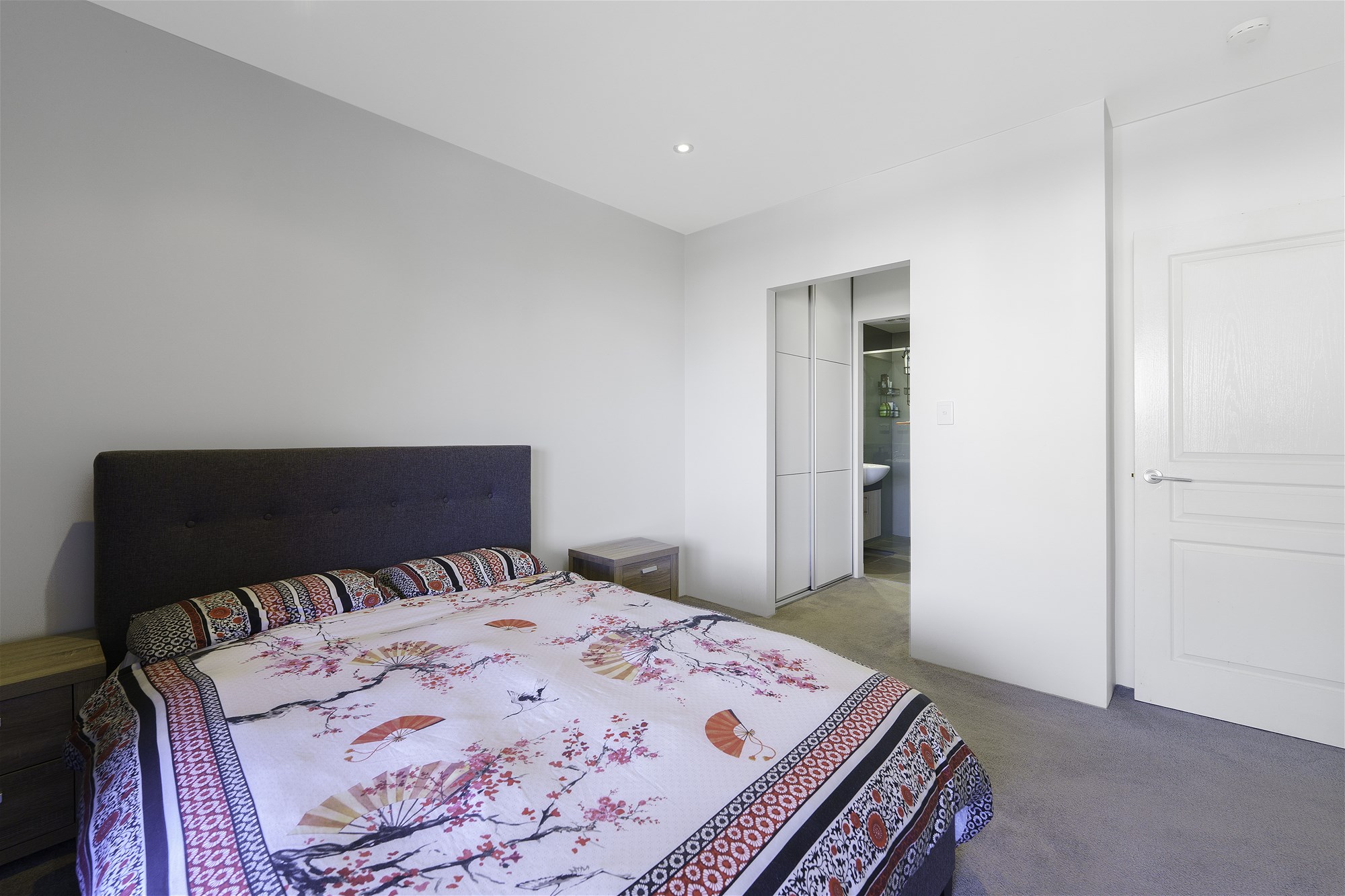 Modern Apartment Living in the 12