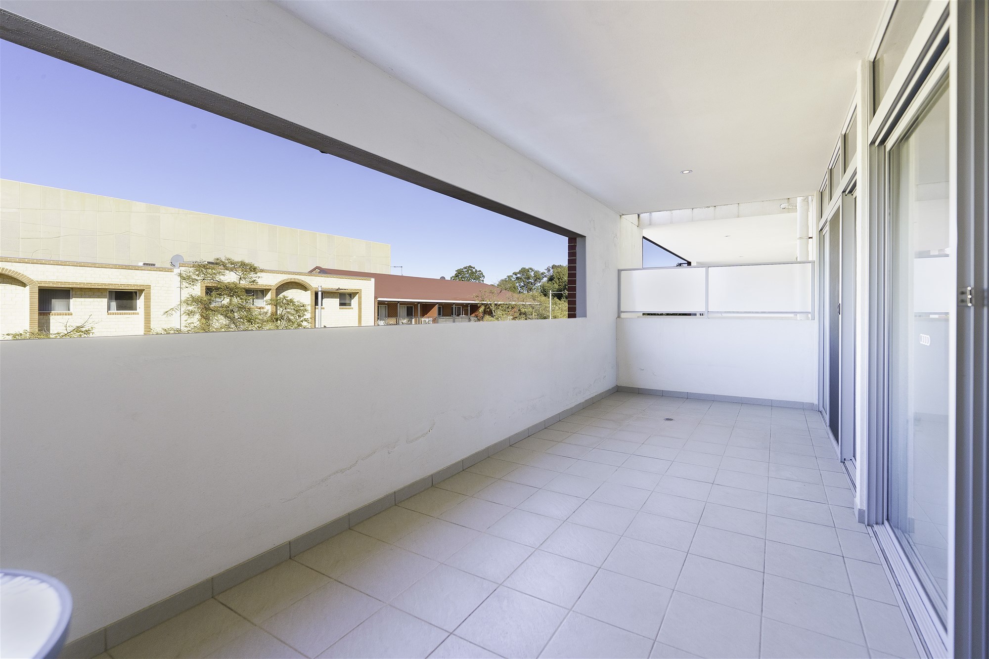 Modern Apartment Living in the 17