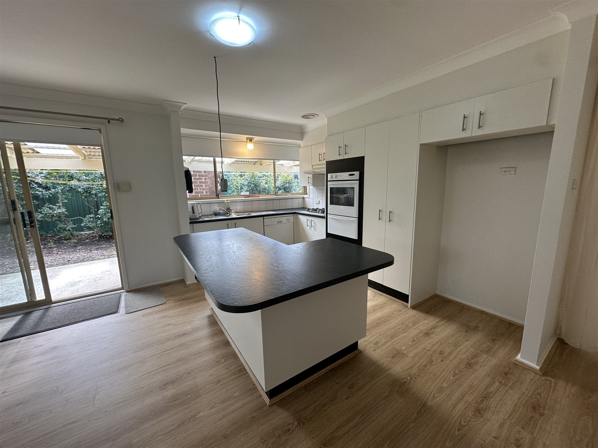 Sizeable family home or Investment 2