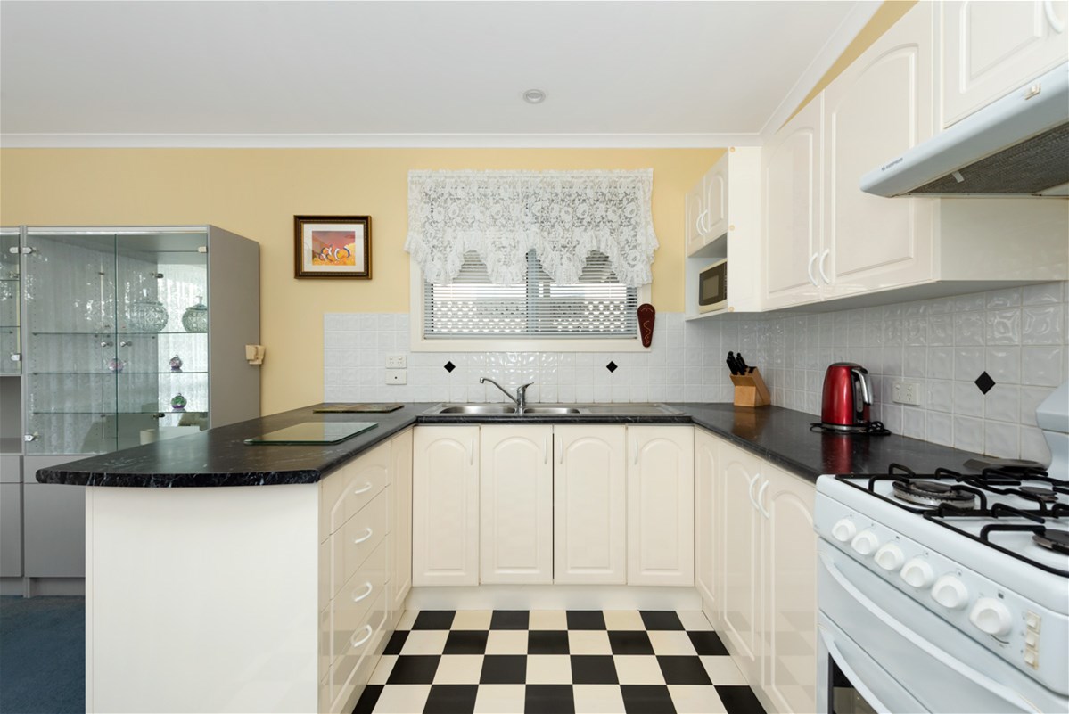 3 Bedroom Home in Ulladulla 5