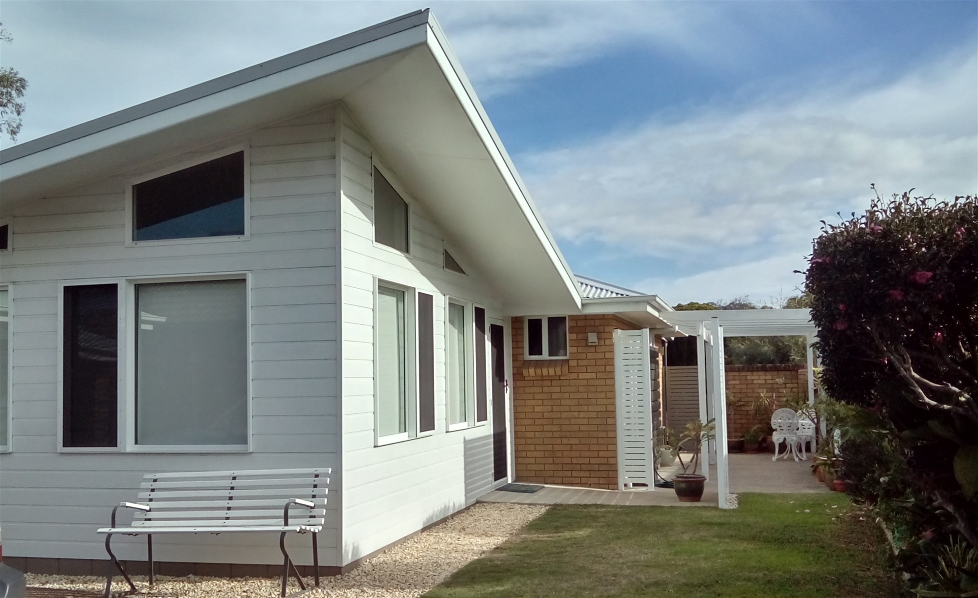 Spacious eco friendly house near 4