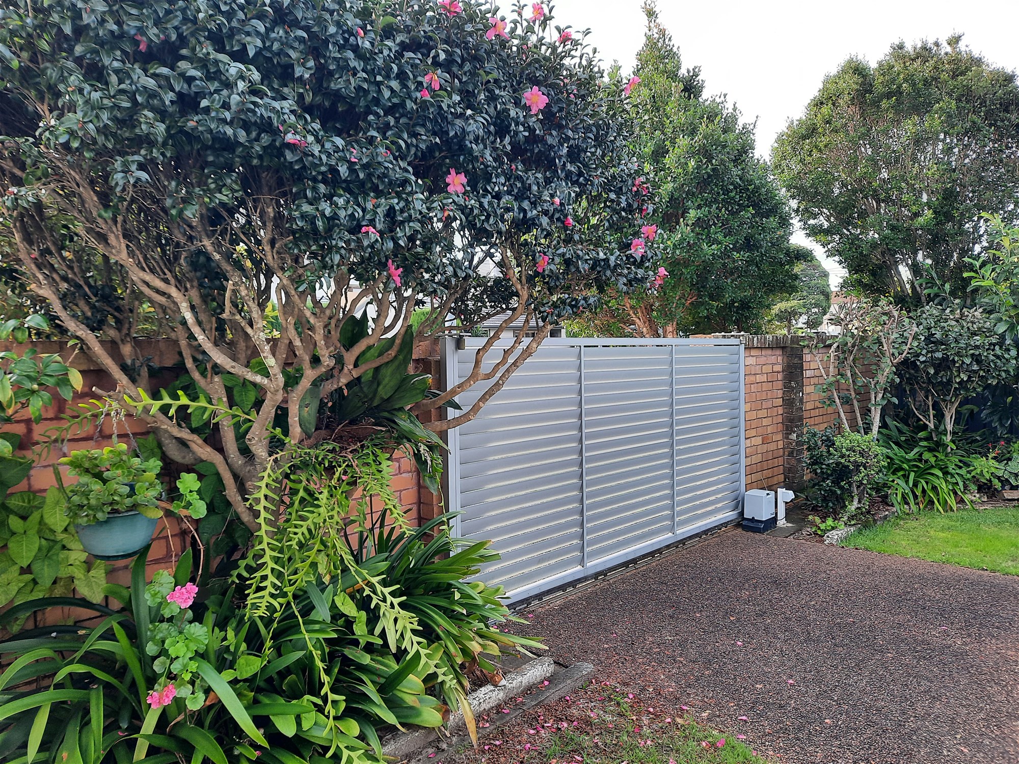 Spacious eco friendly house near 19