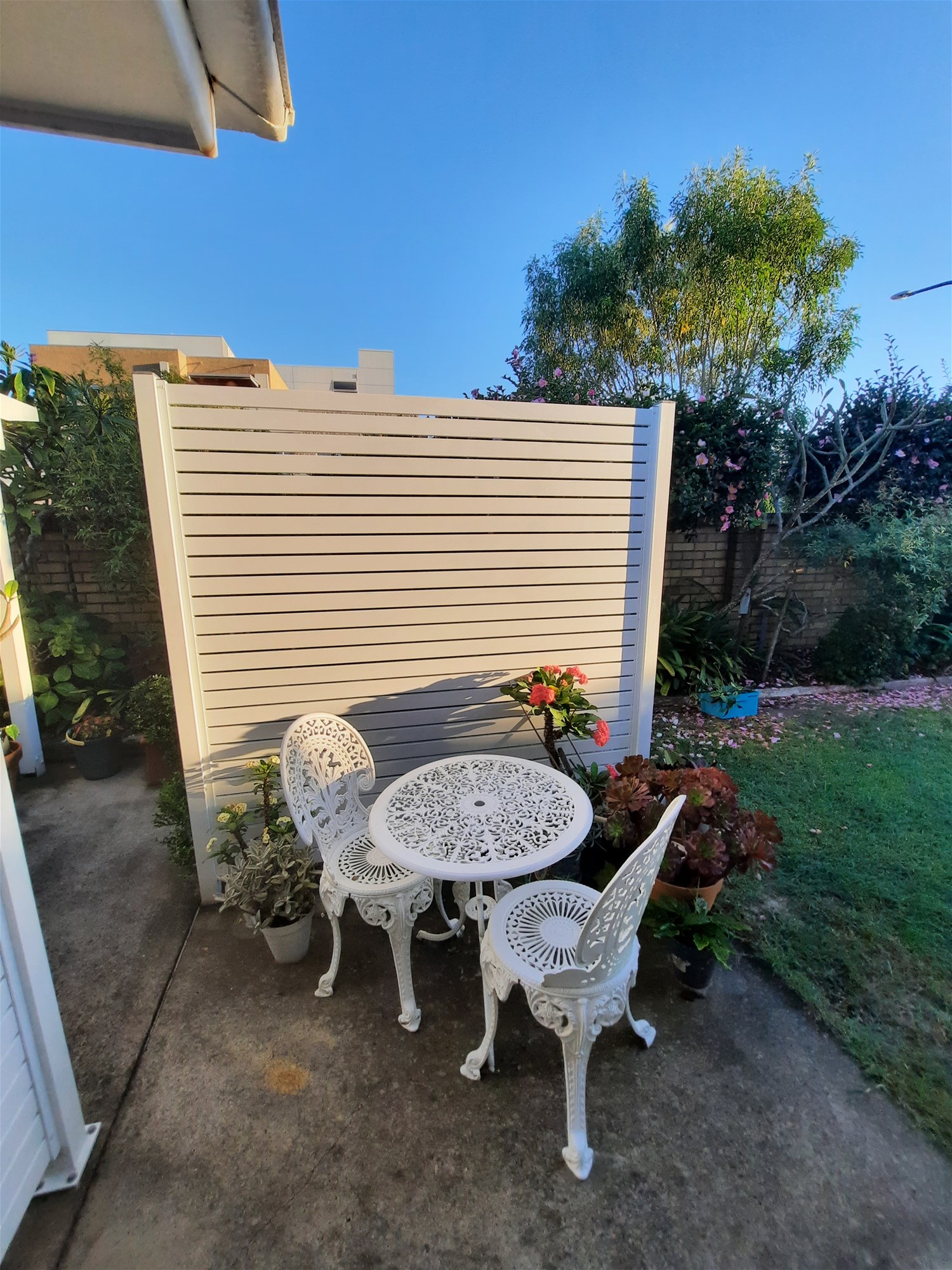 Spacious eco friendly house near 33