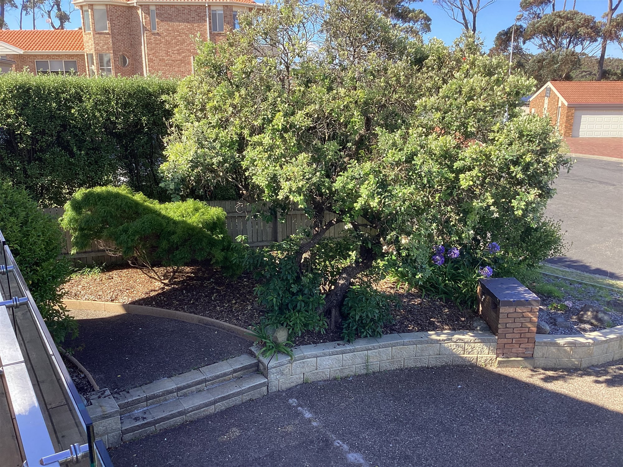 “Stunning Coastal Retreat: Immaculate House 37