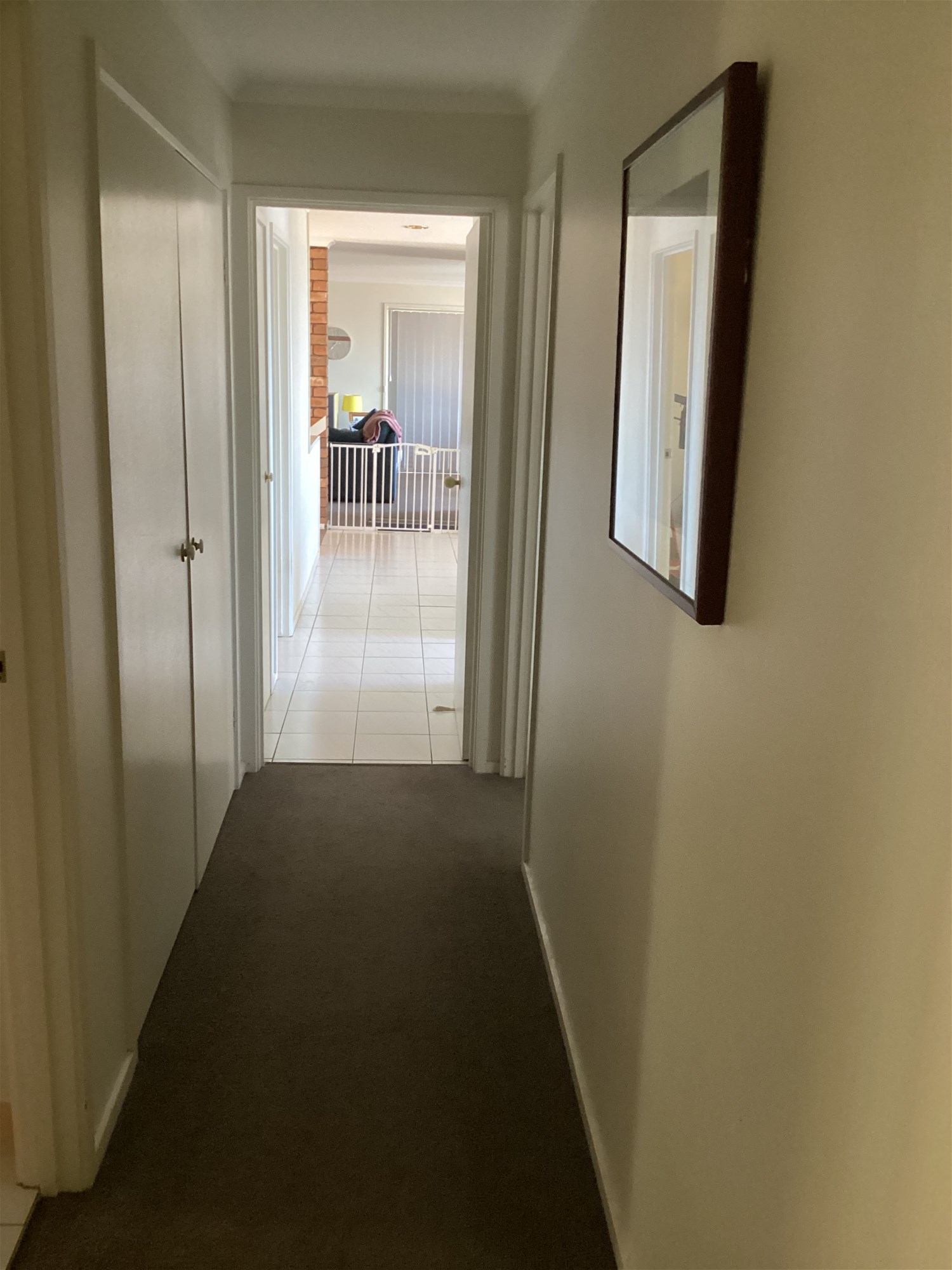 “Stunning Coastal Retreat: Immaculate House 32