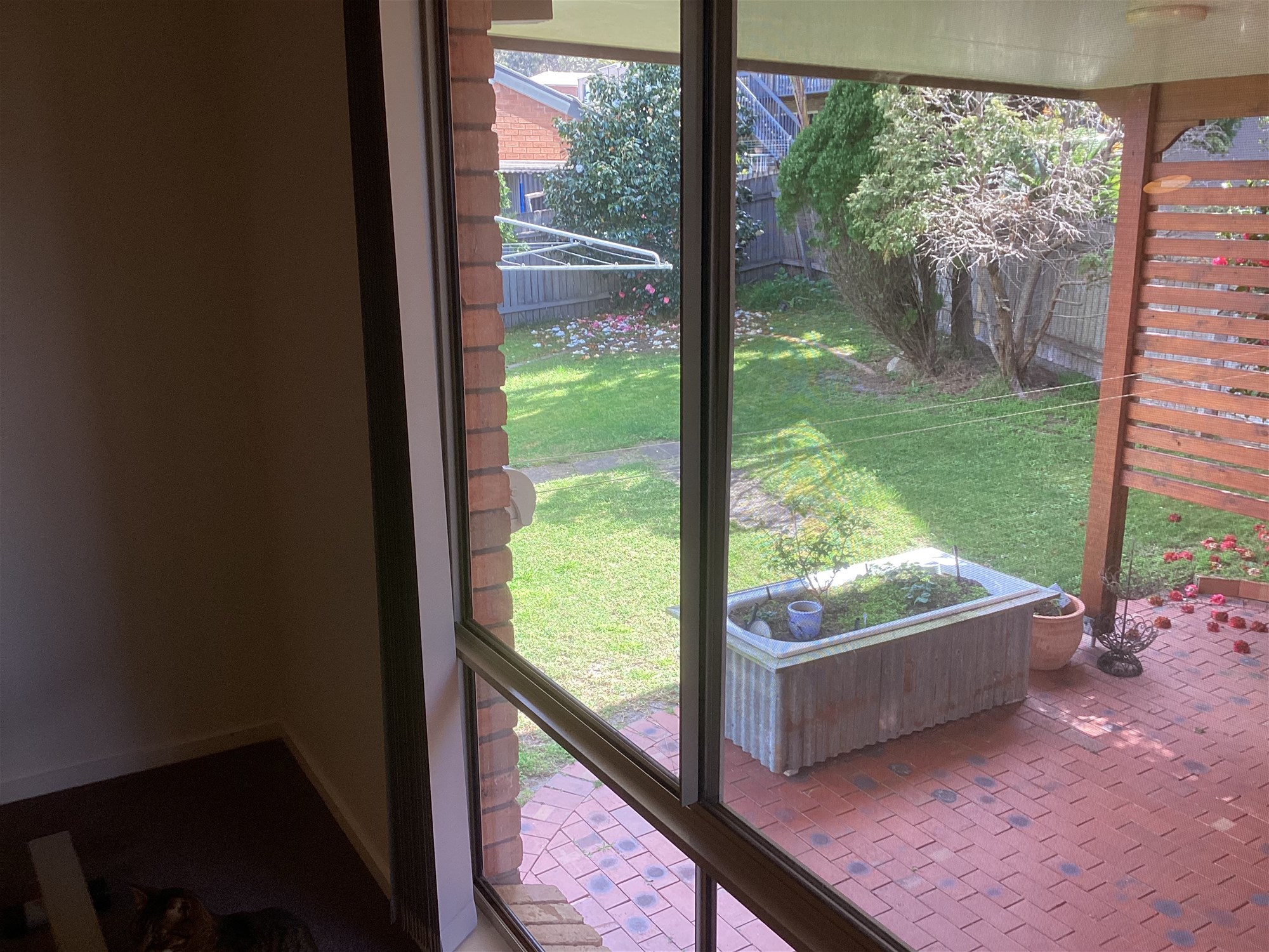 “Stunning Coastal Retreat: Immaculate House 31