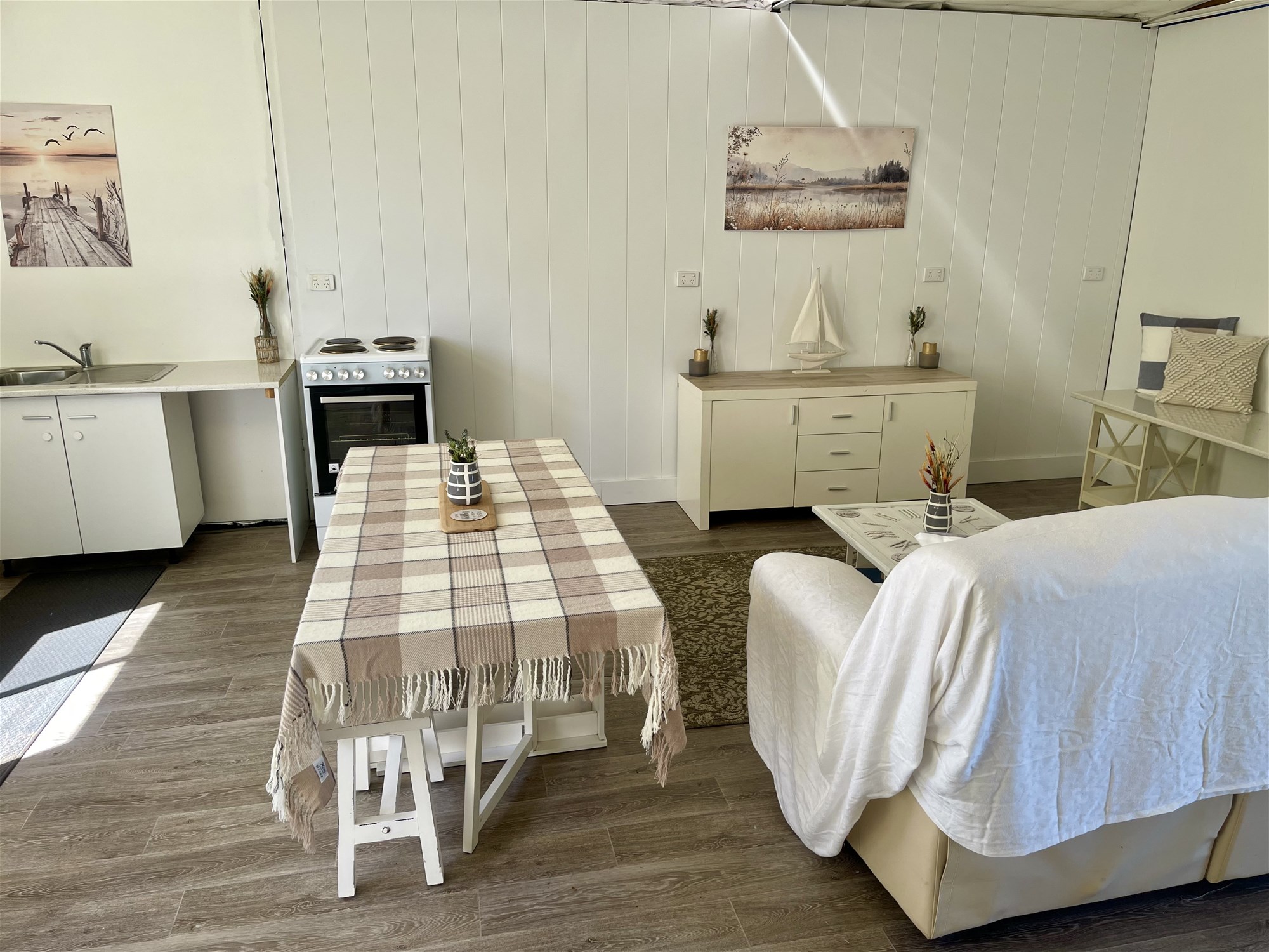 Bargain Weekender – Or Occupy 13