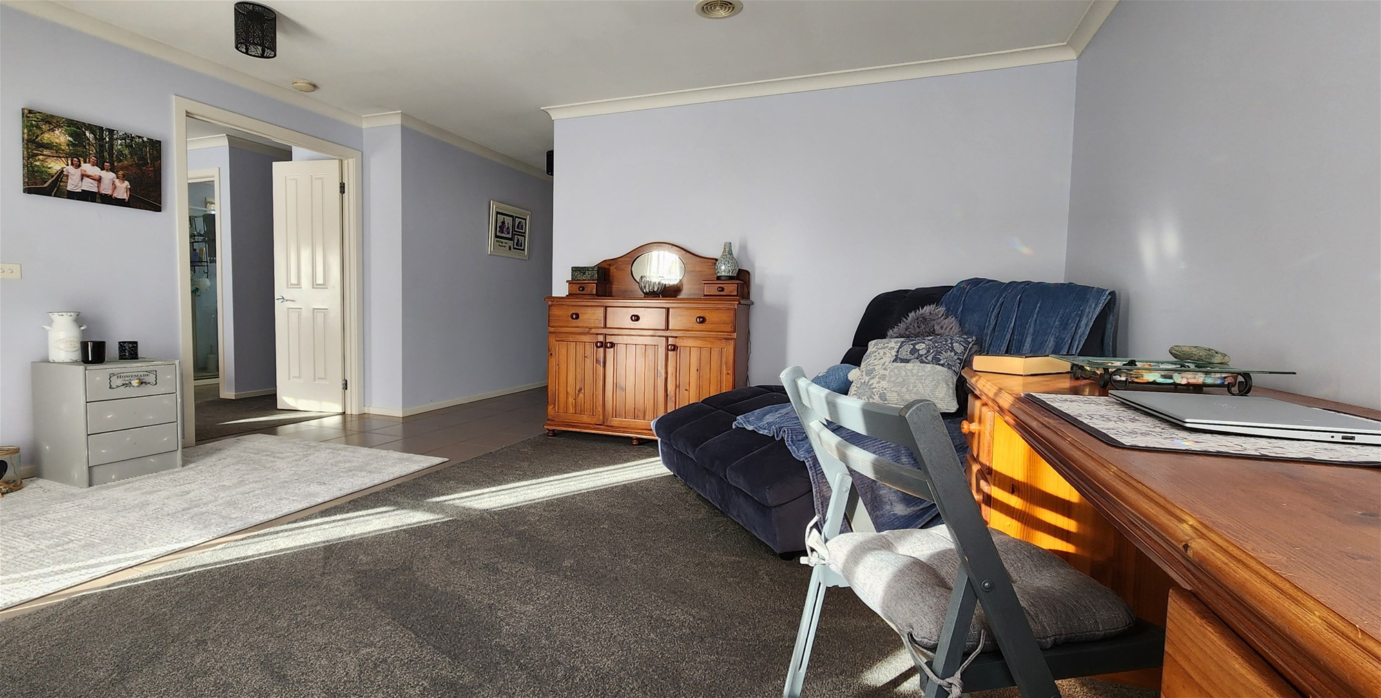 Family Home in Newlands Arm: 2